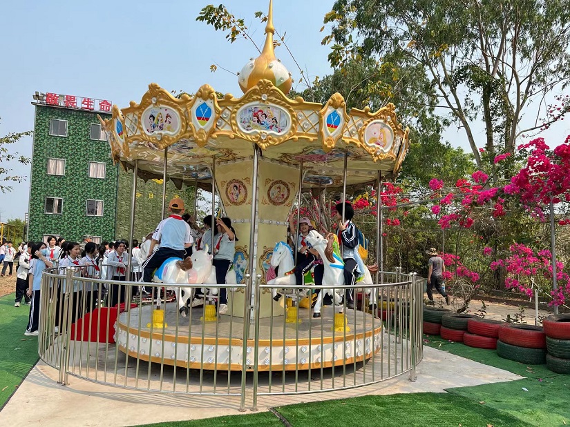 缅怀先烈,弘扬爱国精神――久久小说
2023年春季研学旅行