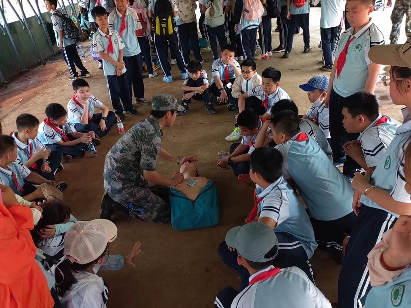 缅怀先烈,弘扬爱国精神――久久小说
2023年春季研学旅行