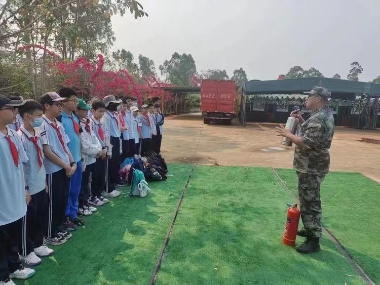 缅怀先烈,弘扬爱国精神――久久小说
2023年春季研学旅行